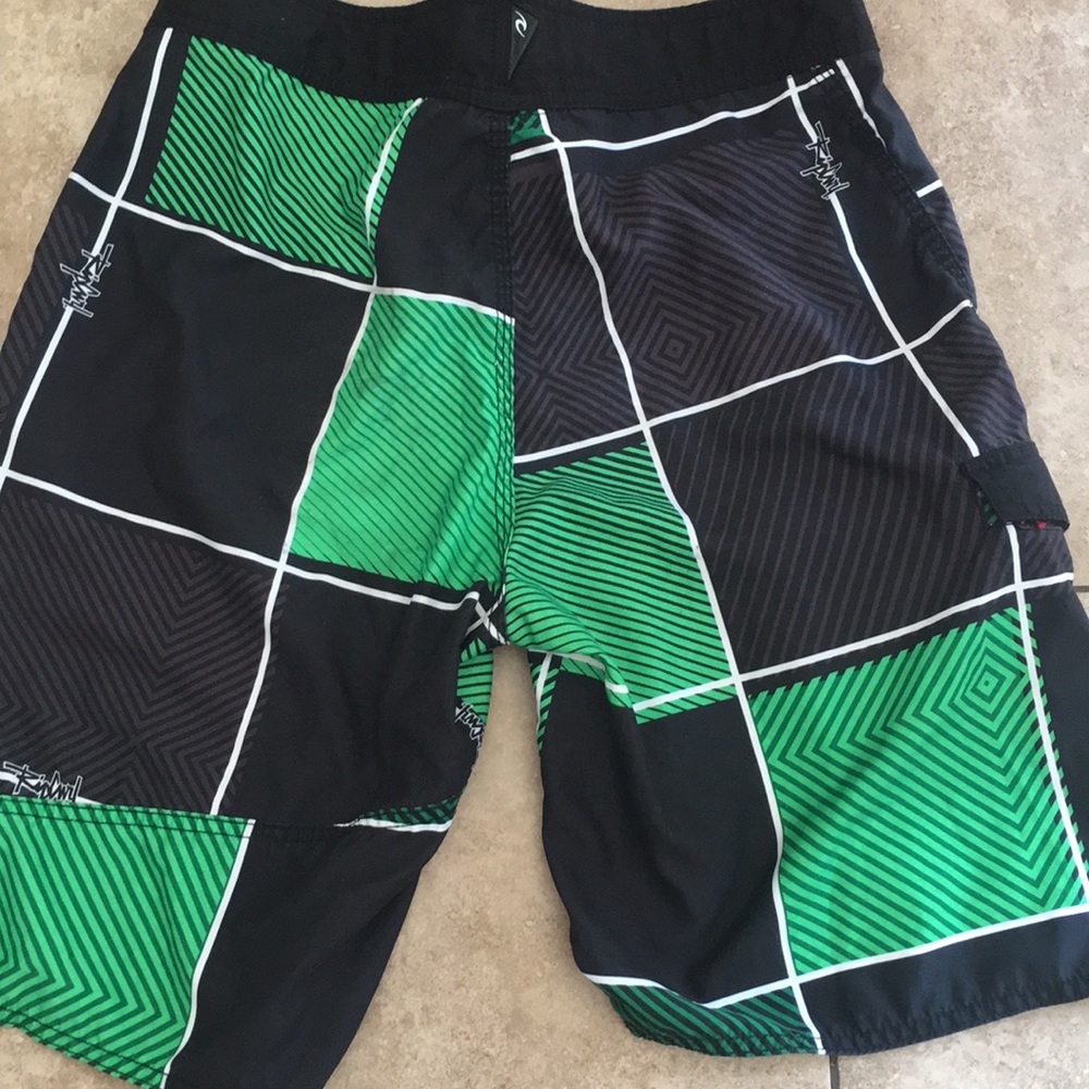 Rip Curl trunks - Picture 4 of 4